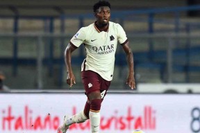 爱游戏APP-上海久事训练开放日；转会期主帅复盘引欢呼；国王杯在即；更衣室氛围转暖的简单介绍